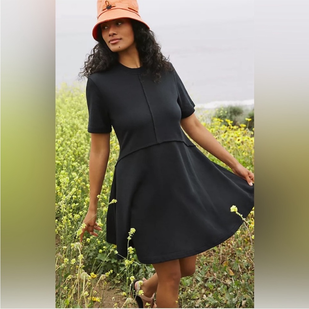 Sweaty Betty Revive T-Shirt Black Dress size Medium
